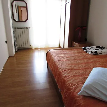 Apartment Barica *